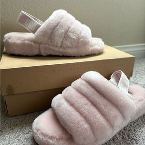 NEW UGG Soft Pink Fluffy Slides